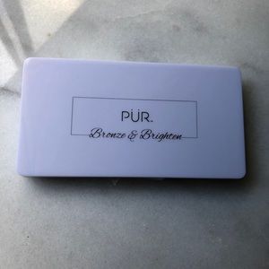 Pur bronze and brighten face palette